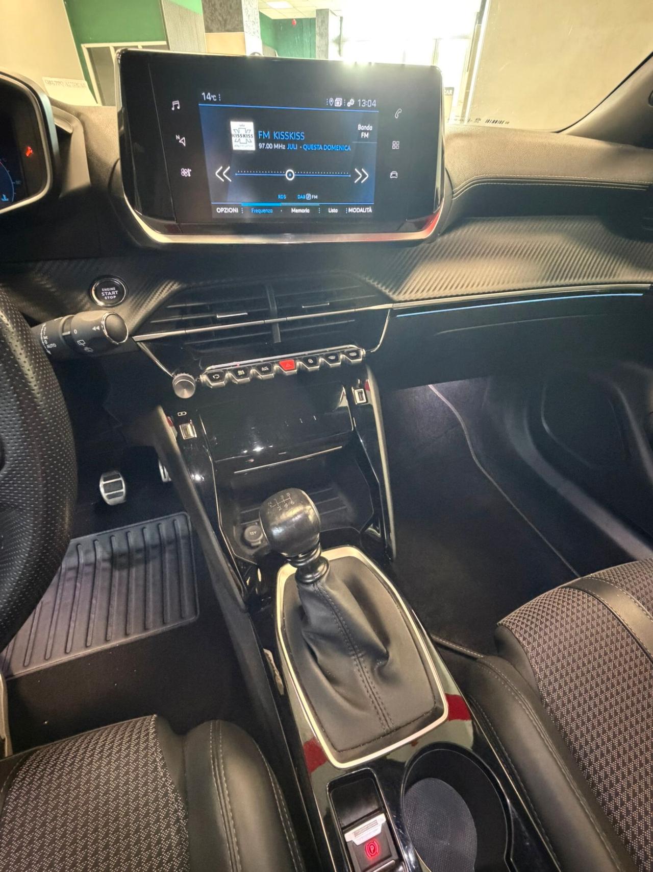 Peugeot 2008 PureTech 130 S&S EAT8 GT