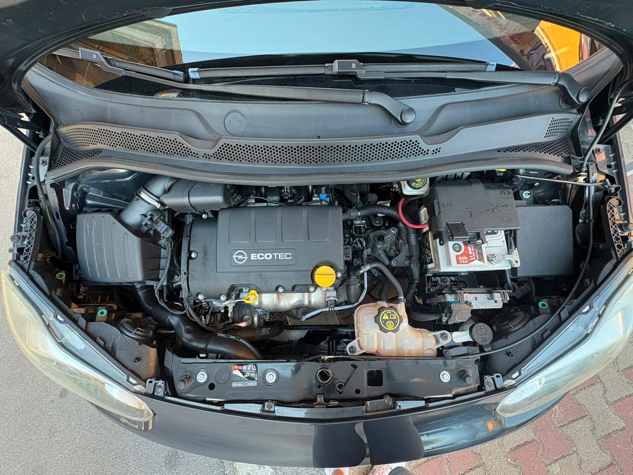 Opel Adam 1.2 70 CV