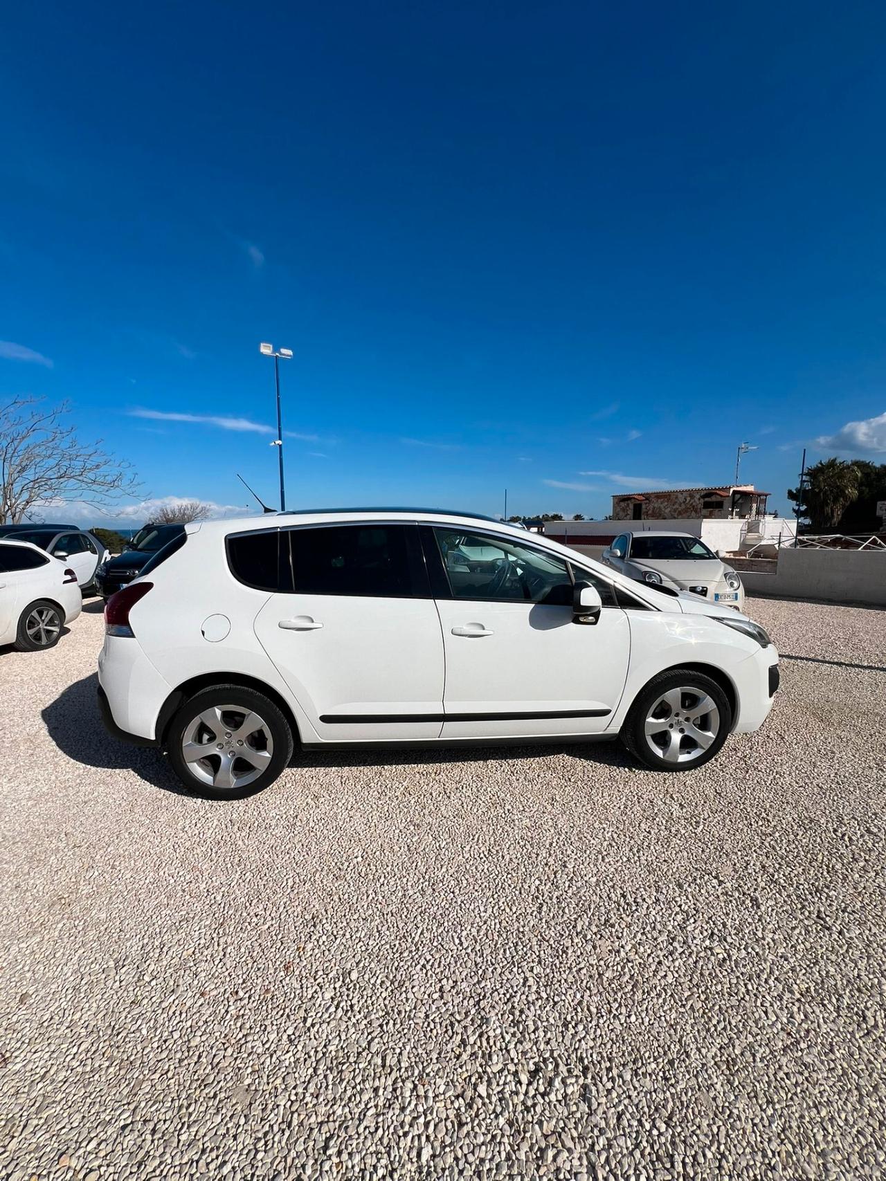 Peugeot 3008 1.6 HDi 115CV Business