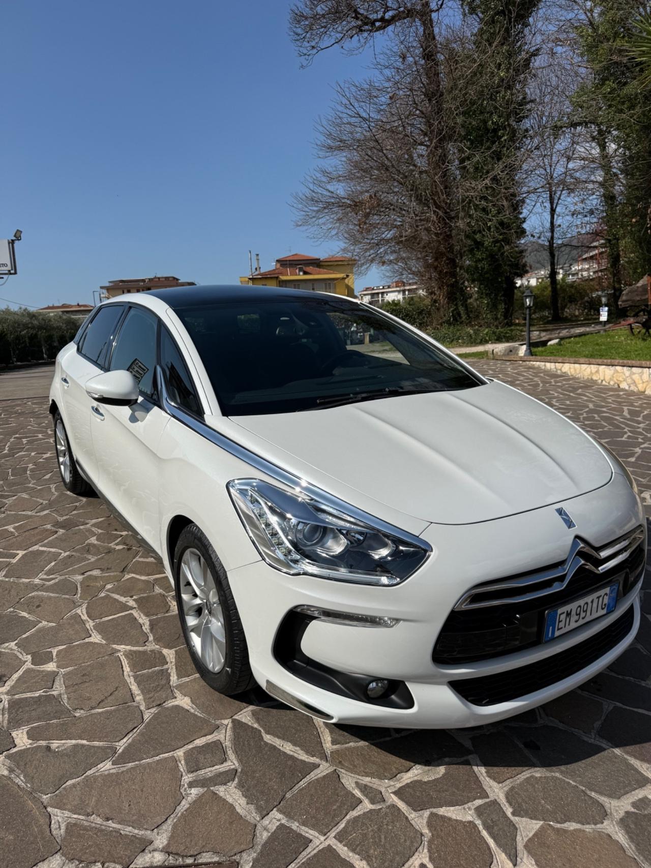Ds DS5 5 1.6 e-HDi 110 full full optional