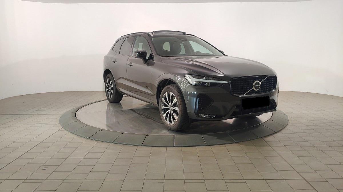 VOLVO Xc60 B4 Mild Hybrid (D) Automatico Plus Dark