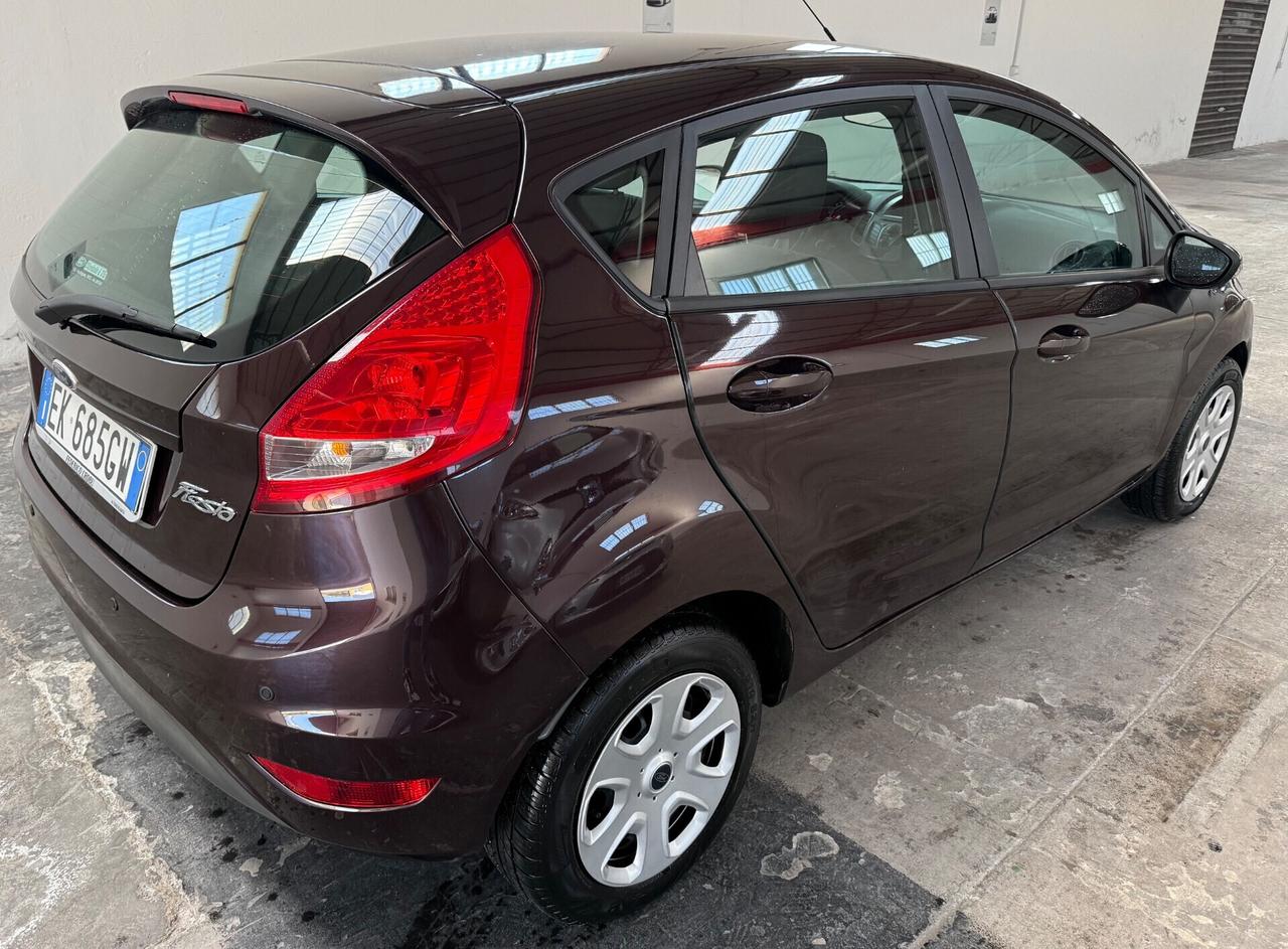 Ford Fiesta 1.4 TDCi 70CV 5 porte - 2011