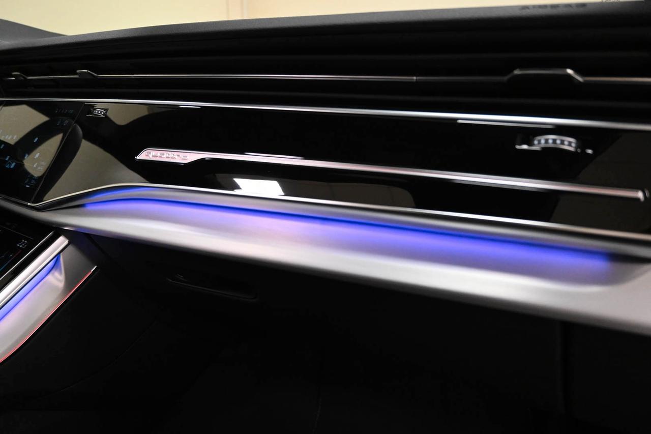 AUDI Q8 Q8 50 TDI 286 CV quattro tiptronic Sport