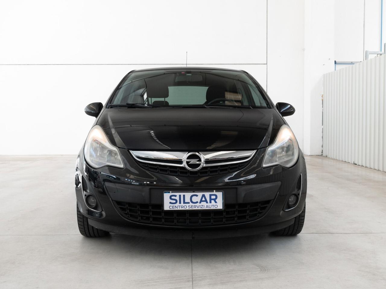 Opel Corsa 1.2 5 porte Elective