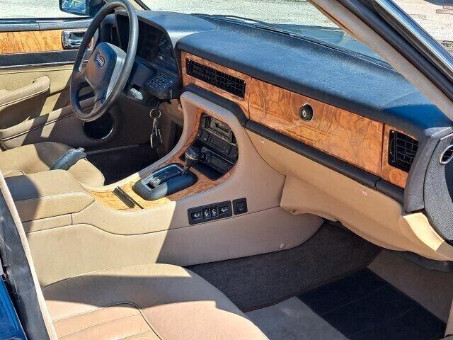 Jaguar XJ DAIMLER XJ6 3.6 -ASI-