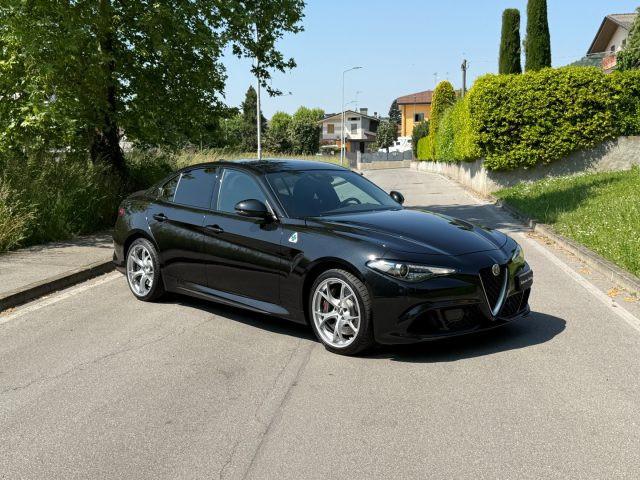 ALFA ROMEO Giulia 2.9 V6 Bi-Turbo AT8 Quadrifoglio