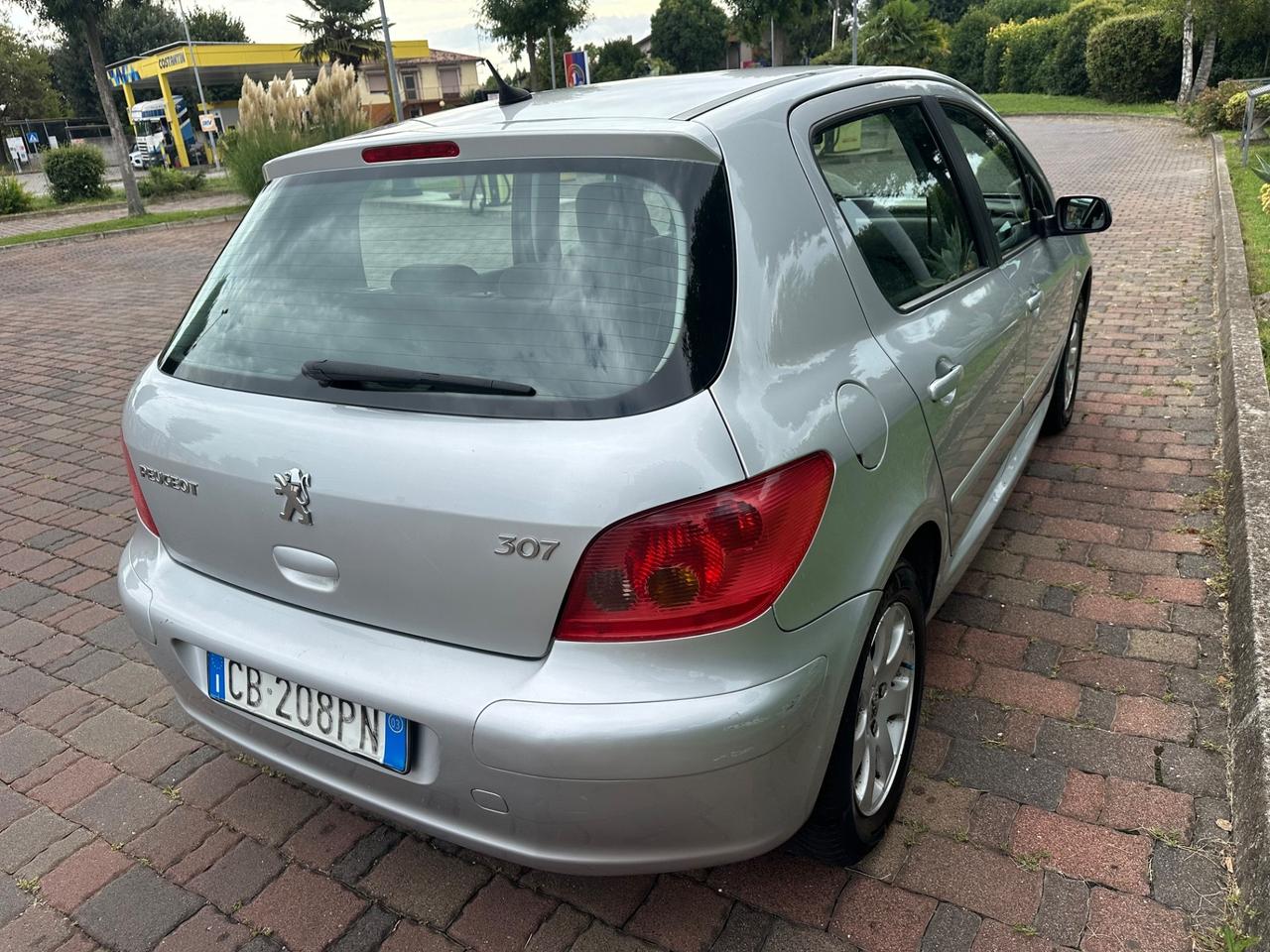 Peugeot 307 benz/GPL 2003 NEOPATENTATI