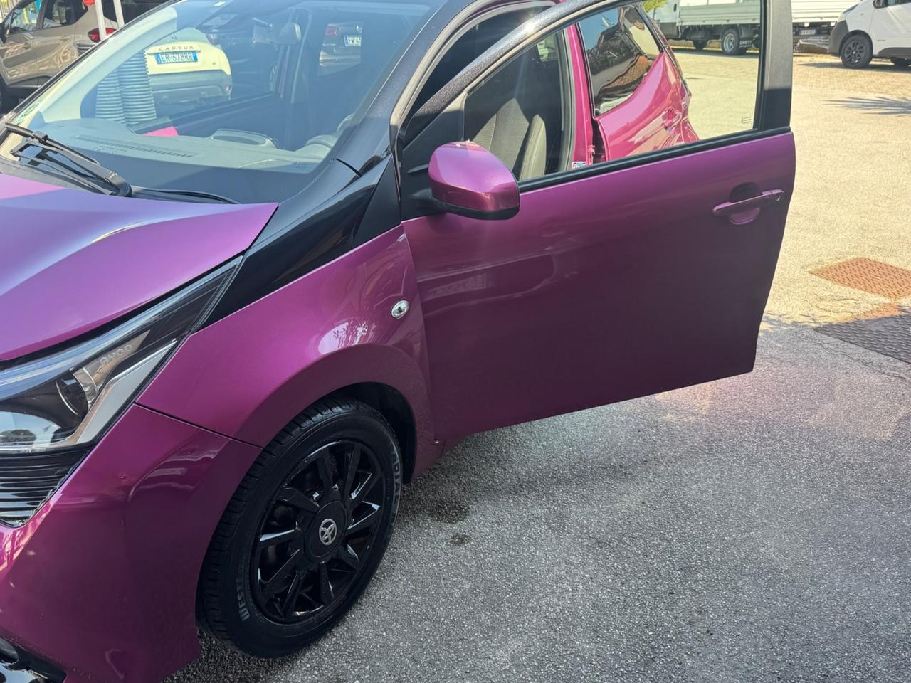 Toyota Aygo 1.0 VVT-i 72 CV 5 porte x-trend