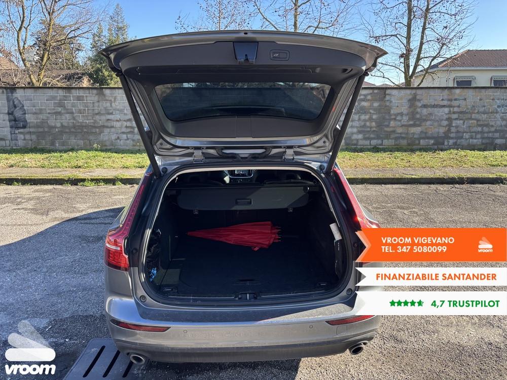 VOLVO V60 (2018-->) V60 D4 Geartronic Business ...