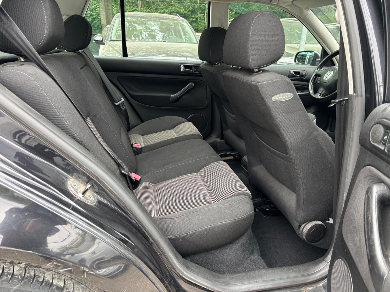 Volkswagen Golf 1.6 5p Highline Plus