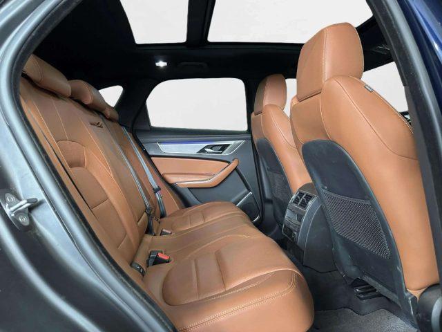JAGUAR F-Pace 2.0 D 204 CV AWD aut. R-Dynamic SE
