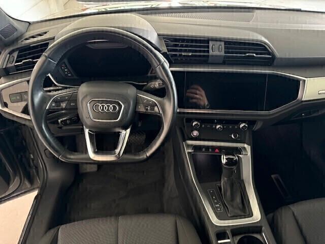 Audi Q3 TDI S-Tr. Look nero/"19/matrix/keyless