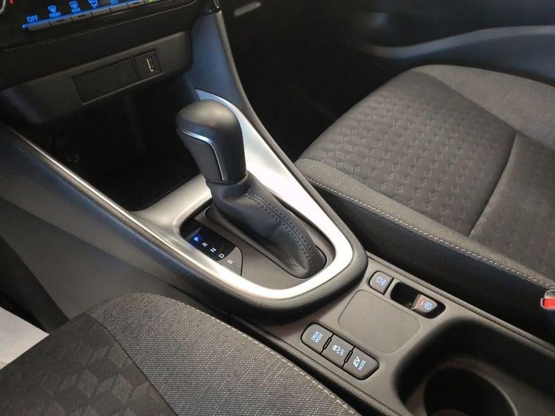 Toyota Yaris Hybrid Trend MY22