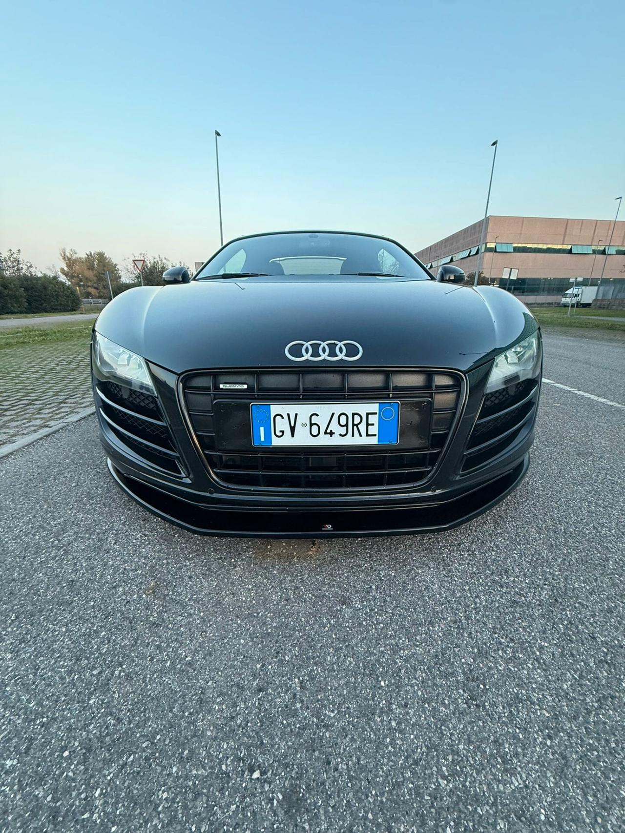 Audi R8 Spyder 5.2 V10 FSI quattro