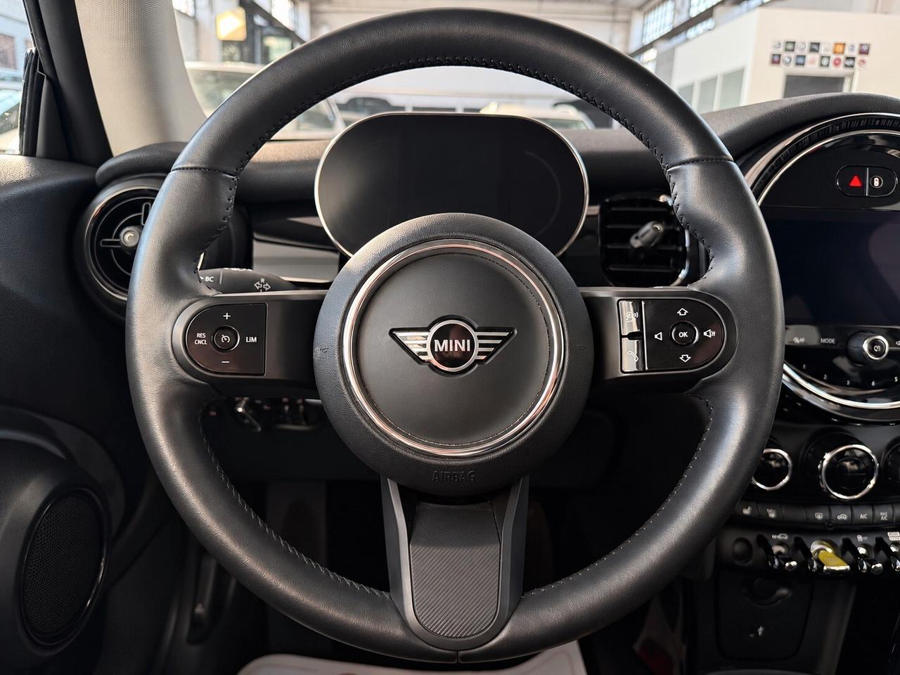 Mini All Electric Cooper SE Classic