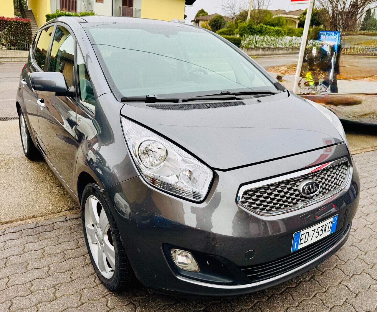 Kia Venga 1.6 CRDi VGT TX ok Neopatentati