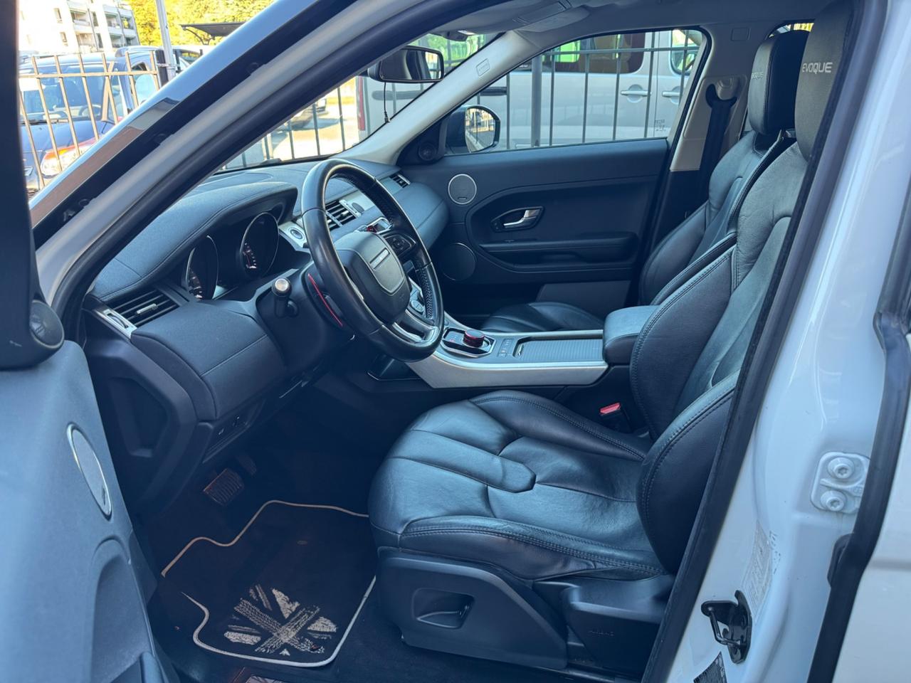 Land Rover Range Evoque 2.2 TD4 5P British Edition Dynamic