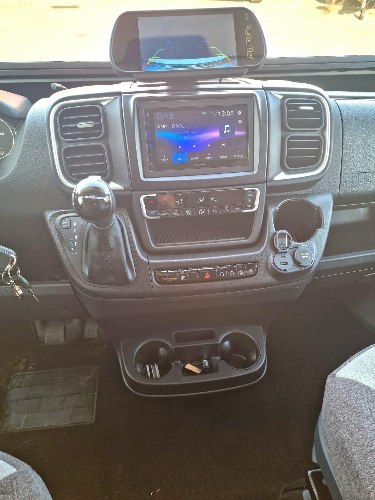 Roller Team semi integrale del 2025 in saldo 700