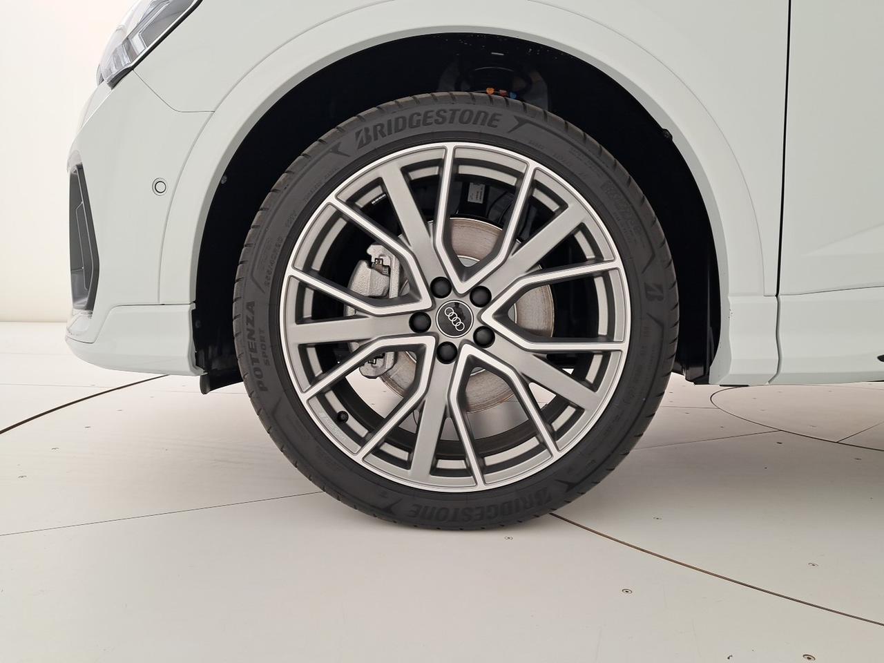 Audi Q3 sportback 40 2.0 tdi identity black quattro 193cv s-tronic