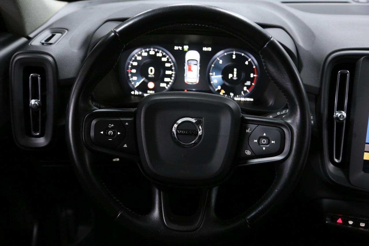 Volvo XC40 N1 D3 Momentum Geartronic