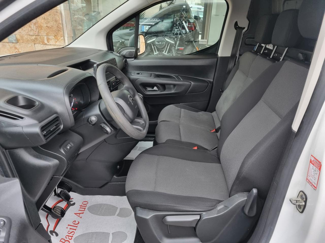 Berlingo 1.6 bluehdi 75cv Worker 10q 3p.ti