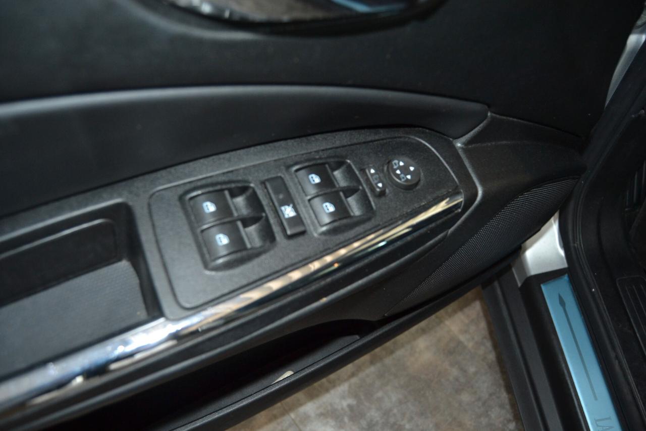 Lancia Delta 1.6 MJT GOLD UniPro/Navi/Cruise/KMDOC