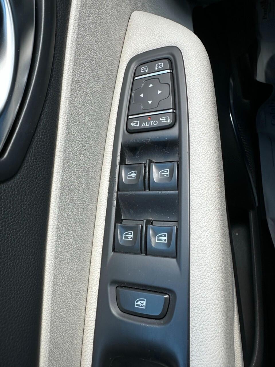 Renault Captur dCi 8V 90 CV EDC Sport Edition2