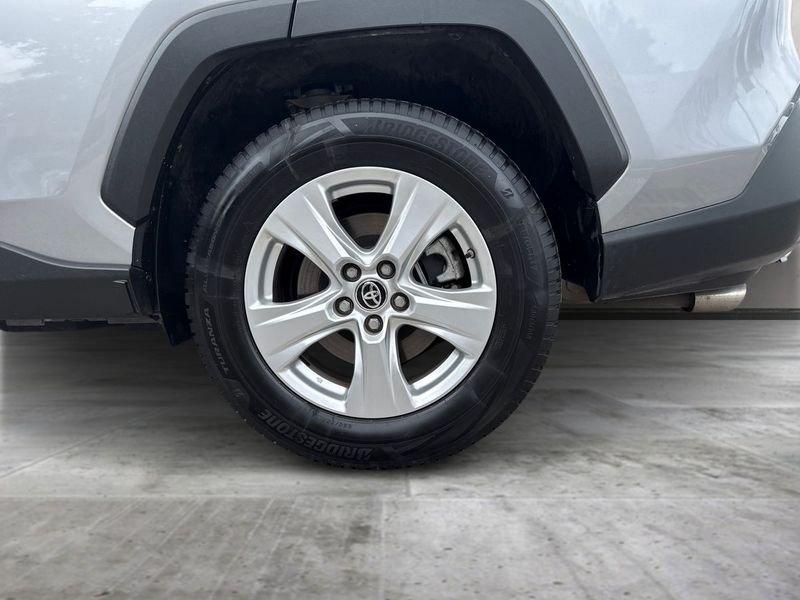 Toyota RAV4 Rav4 2.5 vvt-ie h Active 2wd 218cv e-cvt