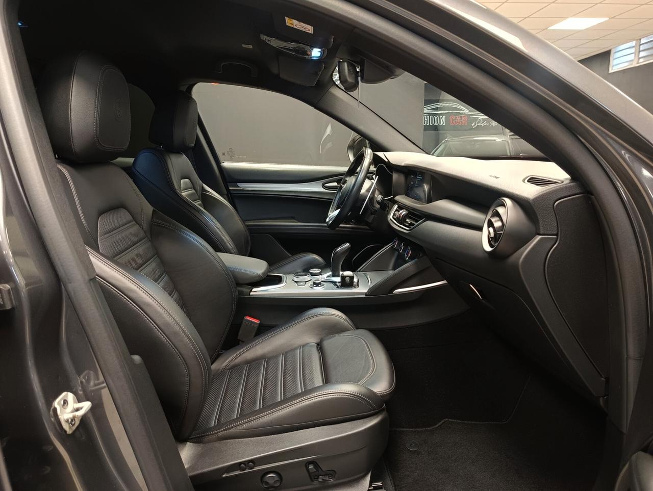 Alfa Romeo Stelvio 2.2 Turbodiesel 210 CV AT8 Q4 Veloce Tì