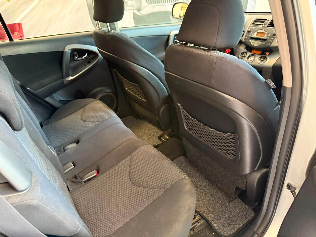 Toyota RAV 4 2.2 D-4D 136 CV Luxury