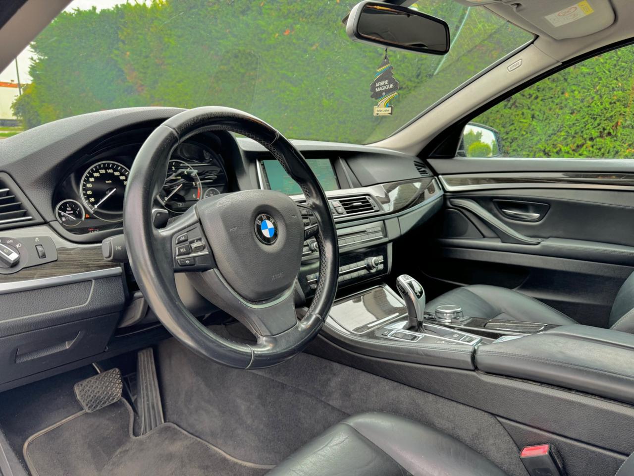 Bmw 525d xDrive Touring Luxury