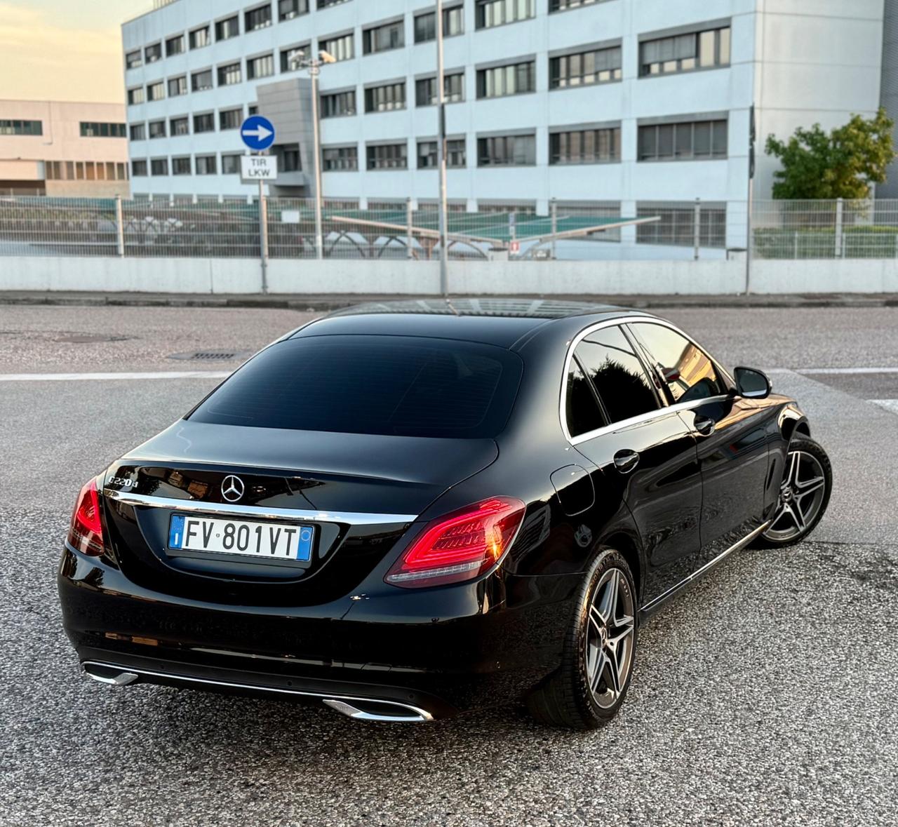 Mercedes-benz C 220 d Auto Premium