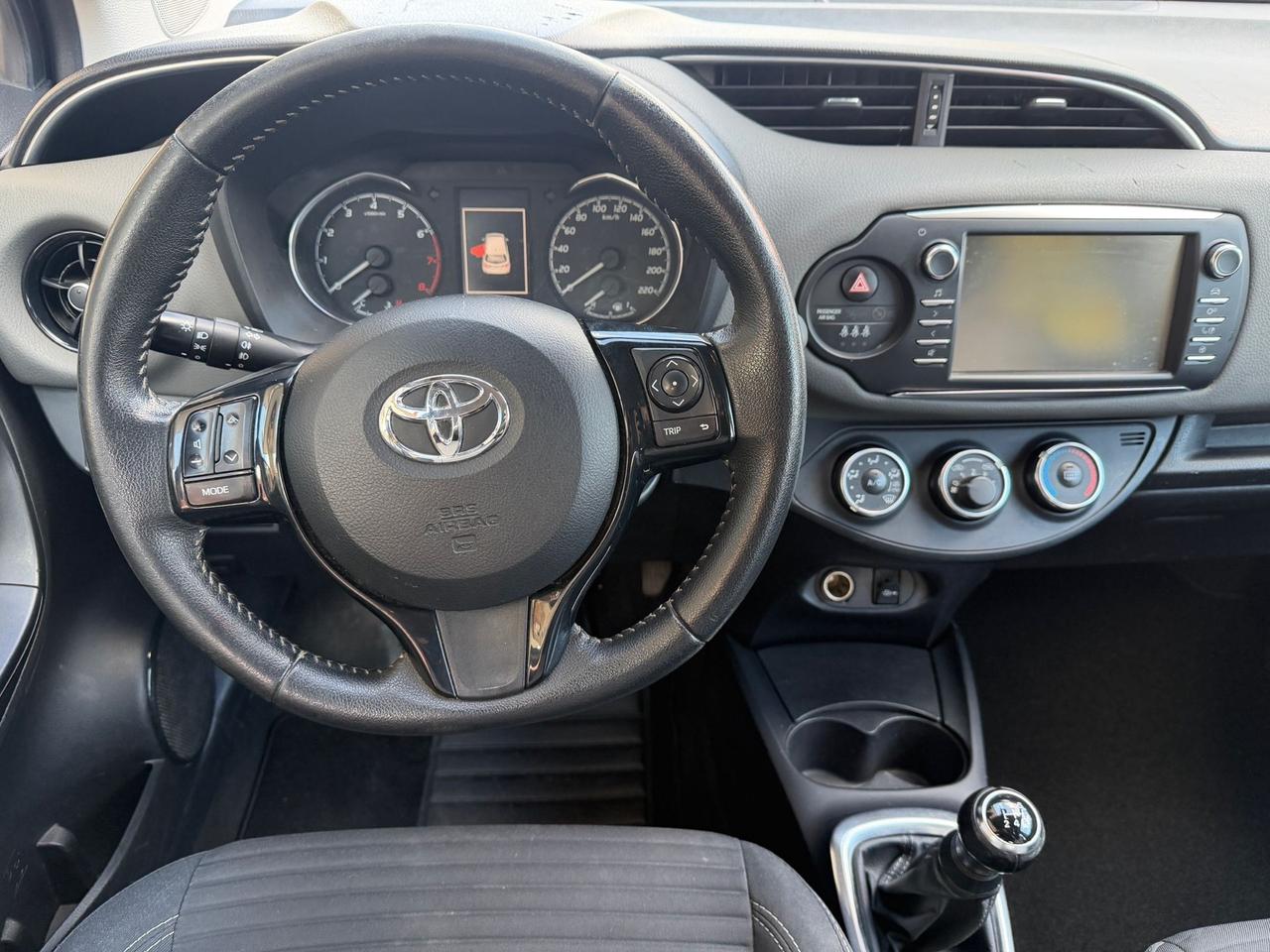 Toyota Yaris 1.0 72 CV 5 porte Lounge