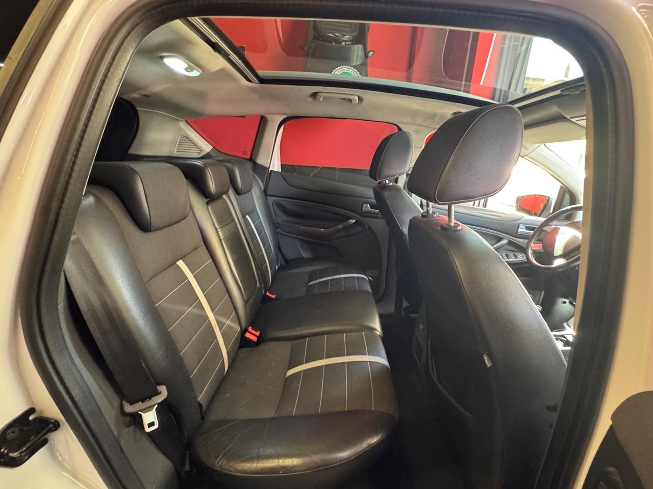 Ford Kuga 2.0 TDCi 163 CV 4WD Powersh.Titanium DPF