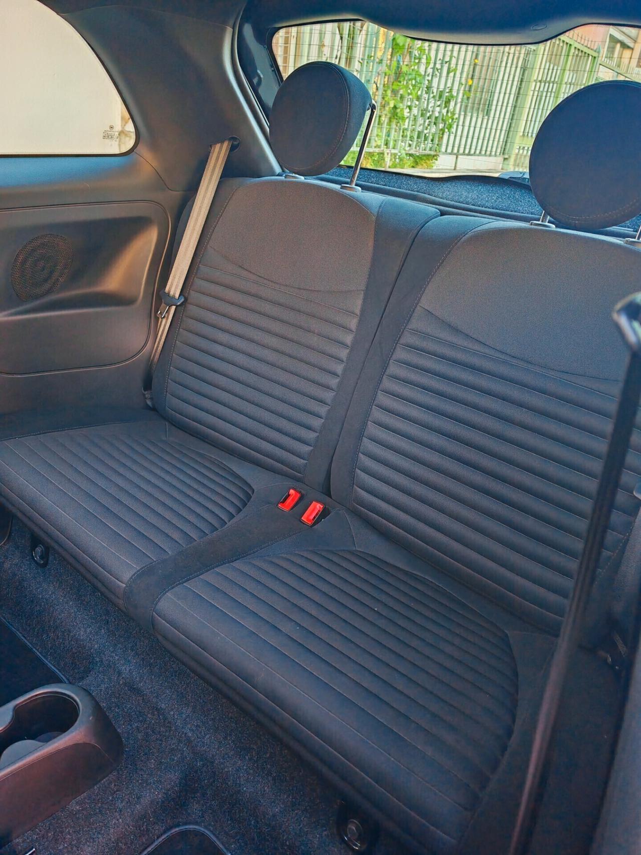 Abarth 595 1.4 Turbo T-Jet 165 CV Monster Energy Yamaha