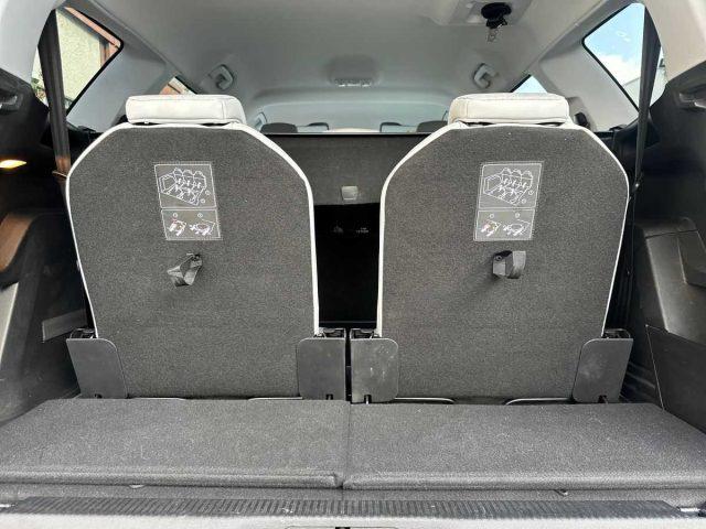 PEUGEOT 5008 BlueHDi 130 S&S EAT8 Allure