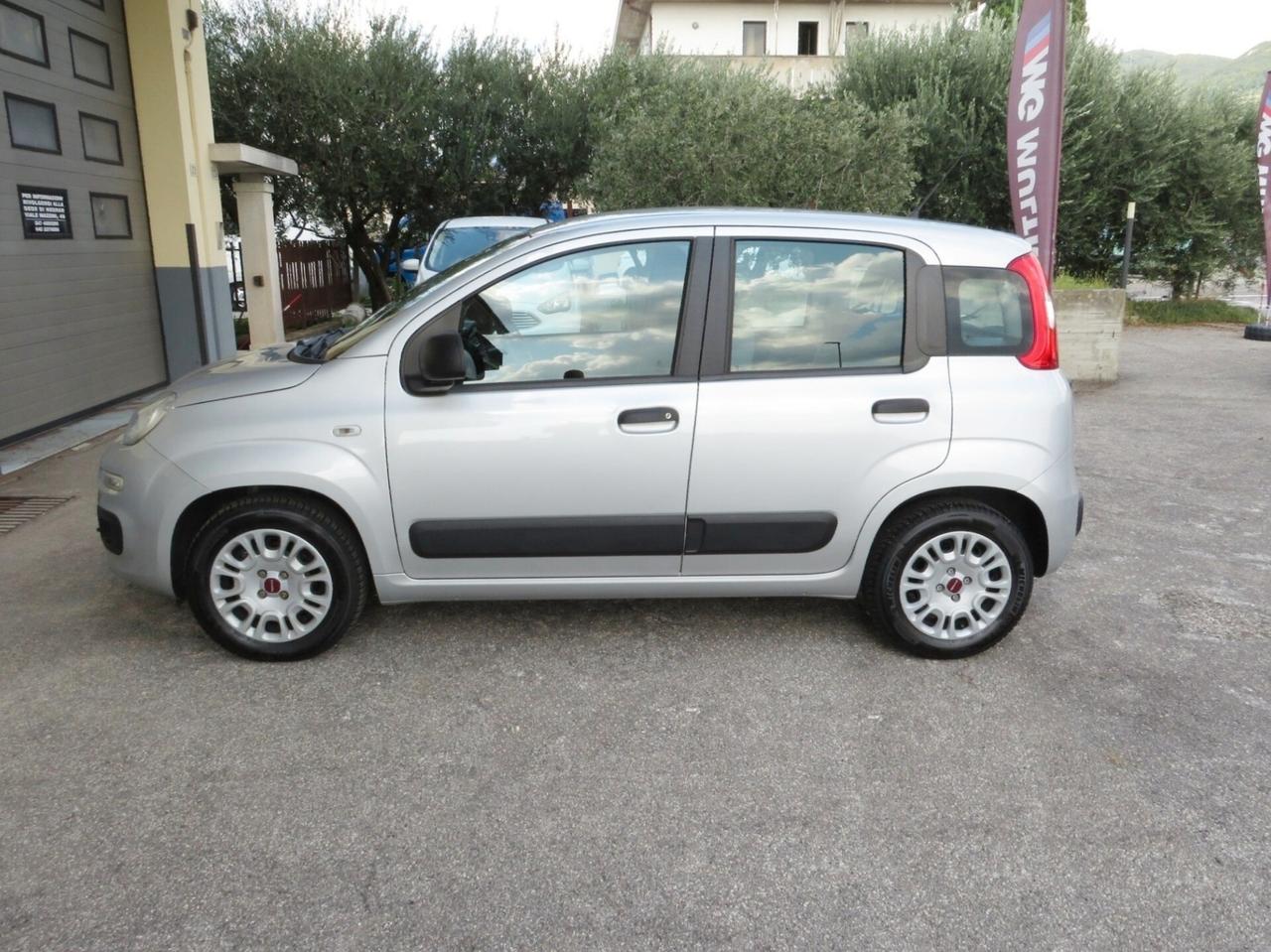 Fiat Panda 1.2 Lounge easypower Gpl 69cv. km 26.000!