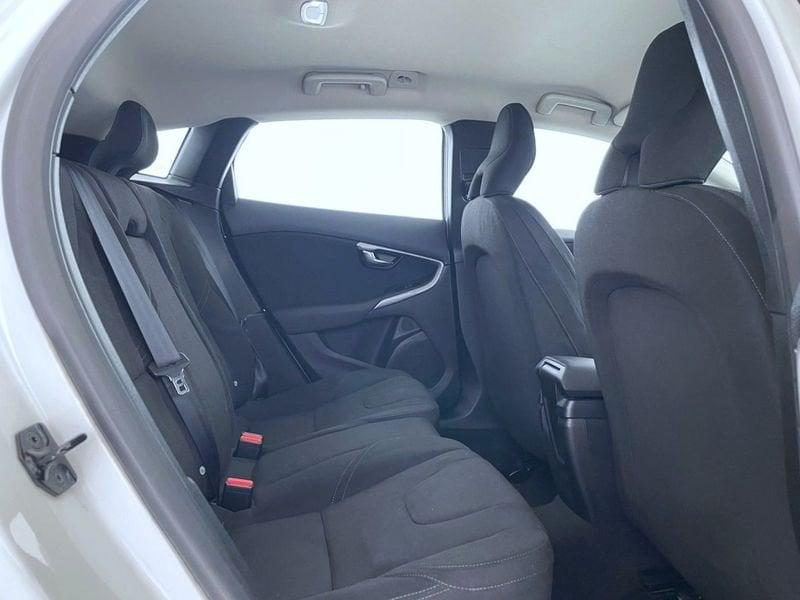 Volvo V40 V40 D2 1.6 Kinetic ** OFFERTA RISERVATA SOLO PER OPERATORI DEL SETTORE **