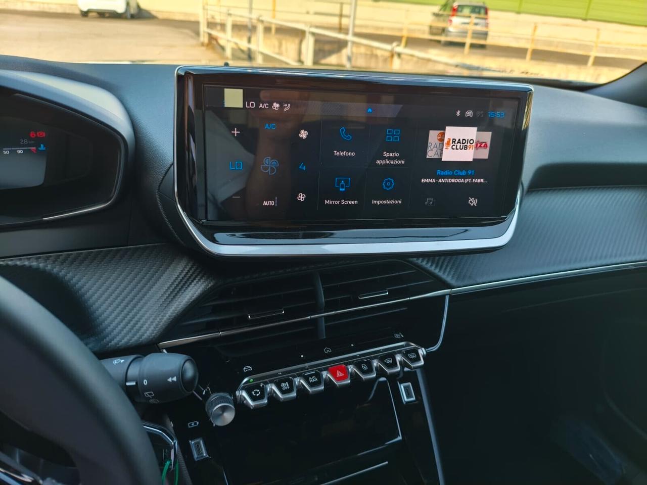 Peugeot 2008 Hybrid 145 e-DCS6 Allure