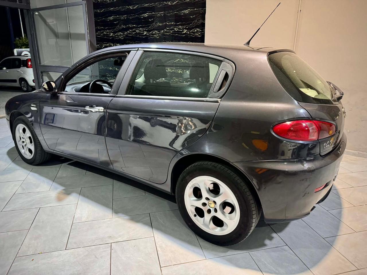 Alfa Romeo 147 1.9 JTD (120) 5 porte Exclusive SENZA DIFETT