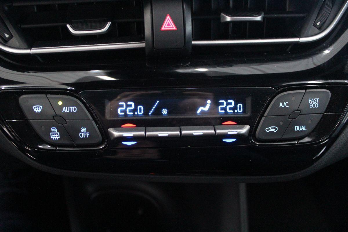 TOYOTA - C-HR - 1.8 Hybrid E-CVT Active