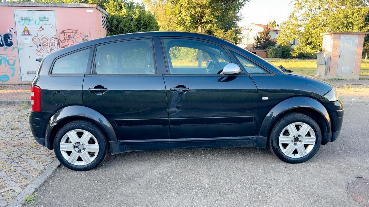Audi A2 1.4 16V Top