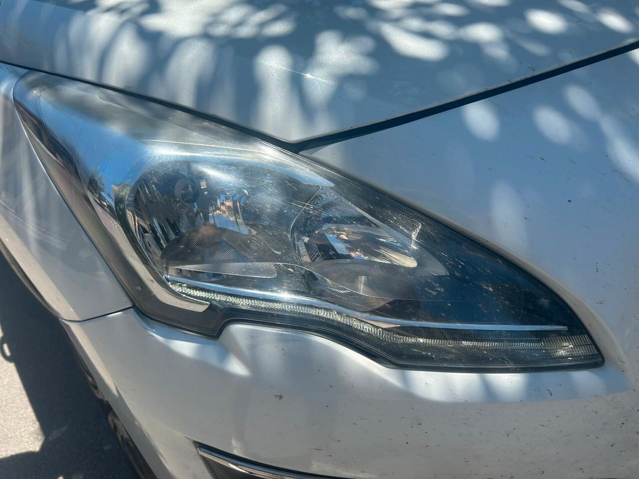 Peugeot 3008 1.6 e-HDi 115 CV ETG6