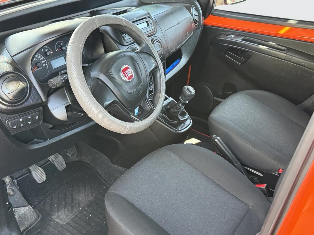 Fiat QUBO TREKKING 1.4 METANO 70 CV5 POSTI *NEOPATENTATI*