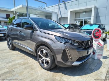 PEUGEOT 3008 BlueHDi 130 S&S EAT8 Allure Pack