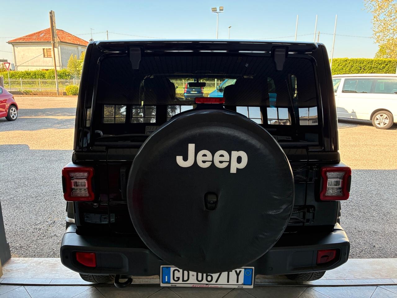 Jeep Wrangler Unlimited 2.2 Mjt II Sahara