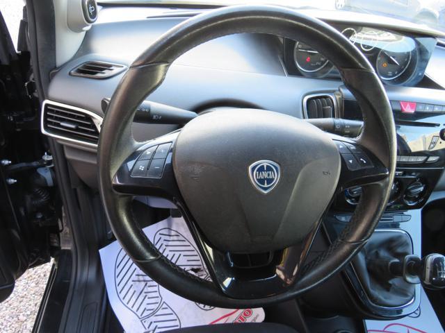 LANCIA Ypsilon 0.9 TwinAir Metano Ecochic Silver