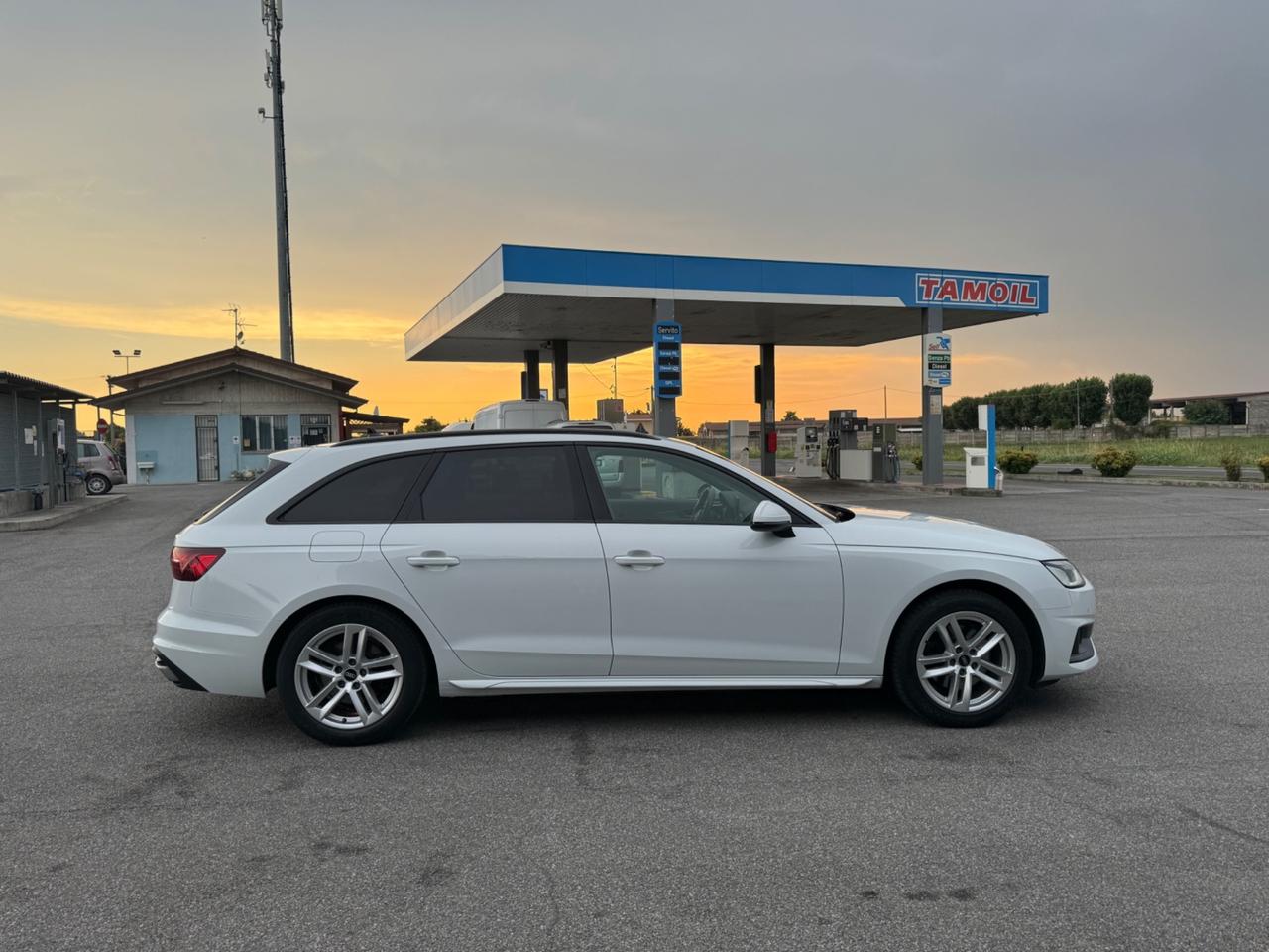 Audi A4 Avant 35 TDI/163 CV S tronic line edition