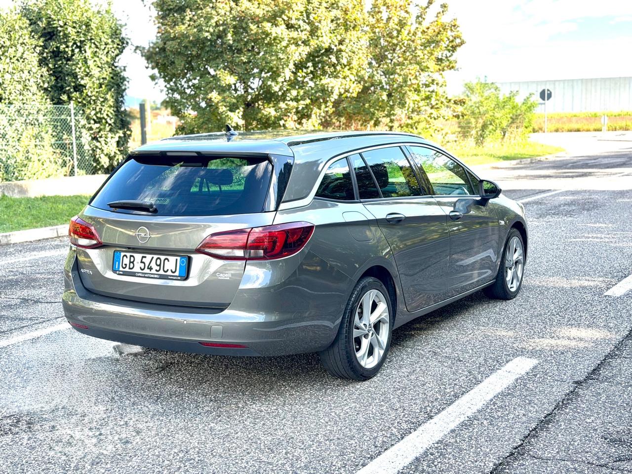 Opel Astra 1.5 CDTI 122 CV S&S Sports Tourer Business Elegance