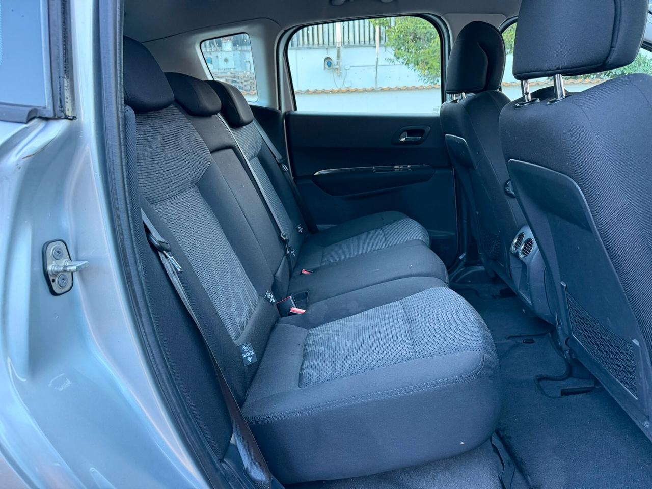 Peugeot 3008 1.6 HDi 112CV Automatico